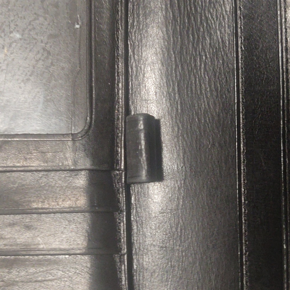 Coach Vintage Black Leather Checkbook Wallet - Picture 8 of 12